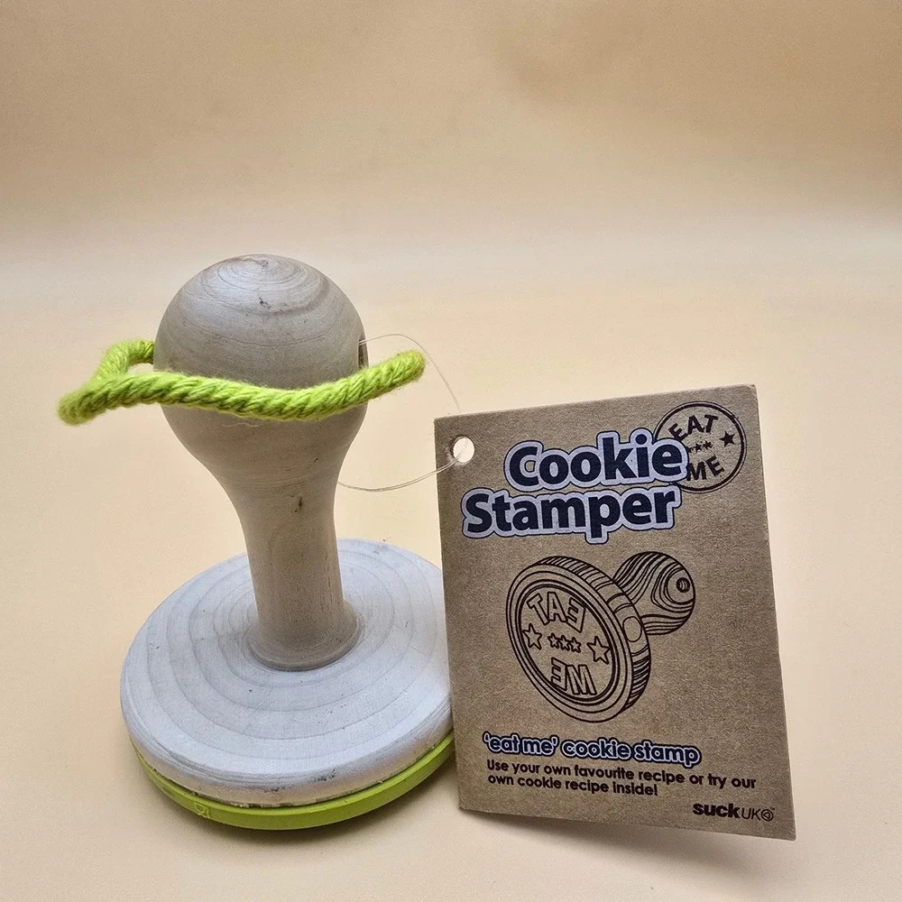 Fun EAT ME Design Suck‎ UK Cookie Stamper Wood Handle Kitchen Baking Tool